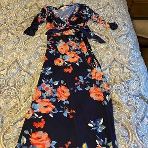 Boutique Floral Stretchy Faux-Wrap Maxi Dress